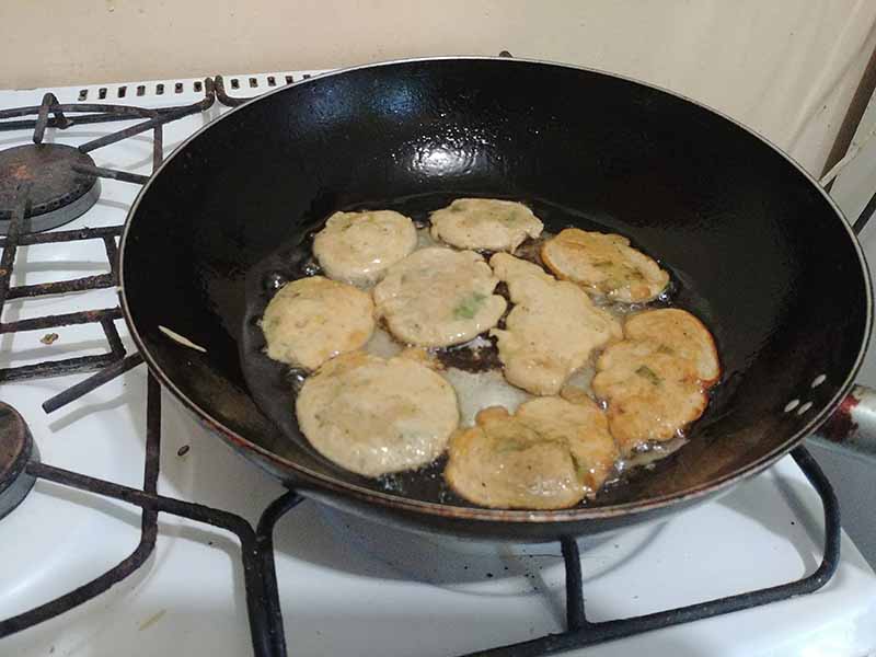 fritters in frying pan