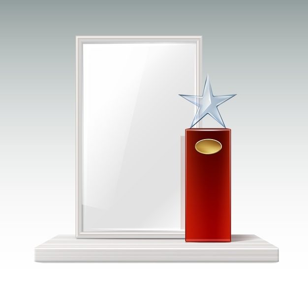 Vector glass star trophy with big red base, golden signboard and blank frame for copyspace front view isolated on white background Free Vector