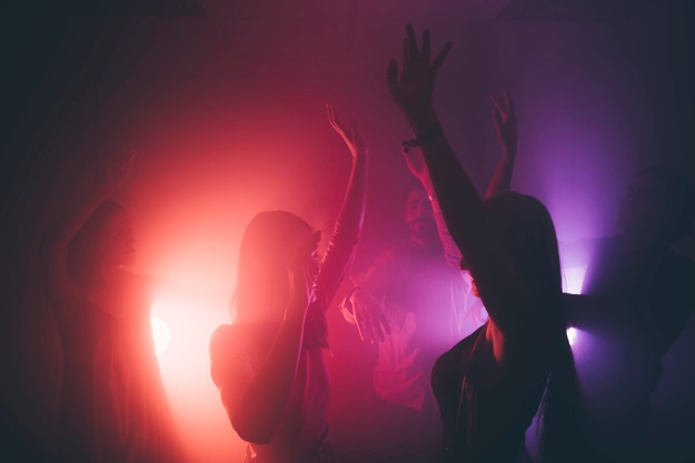 Dancing People Club 23 2147717106