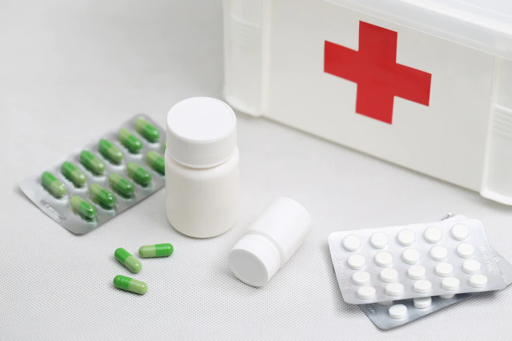 Medicine Bottles Home Medical Kit 1387 214
