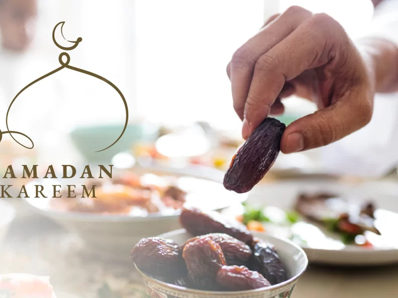 Ramadan kareem blog banner with greeting Free Photo