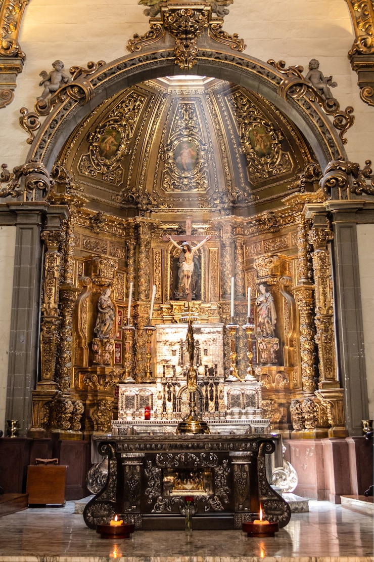 Vertical Shot Cross Altar Basilica Our Lady Guadalupe Mexico 181624 24949