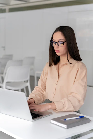 Young Business Woman Working Her Desk With Laptop 23 2149206569