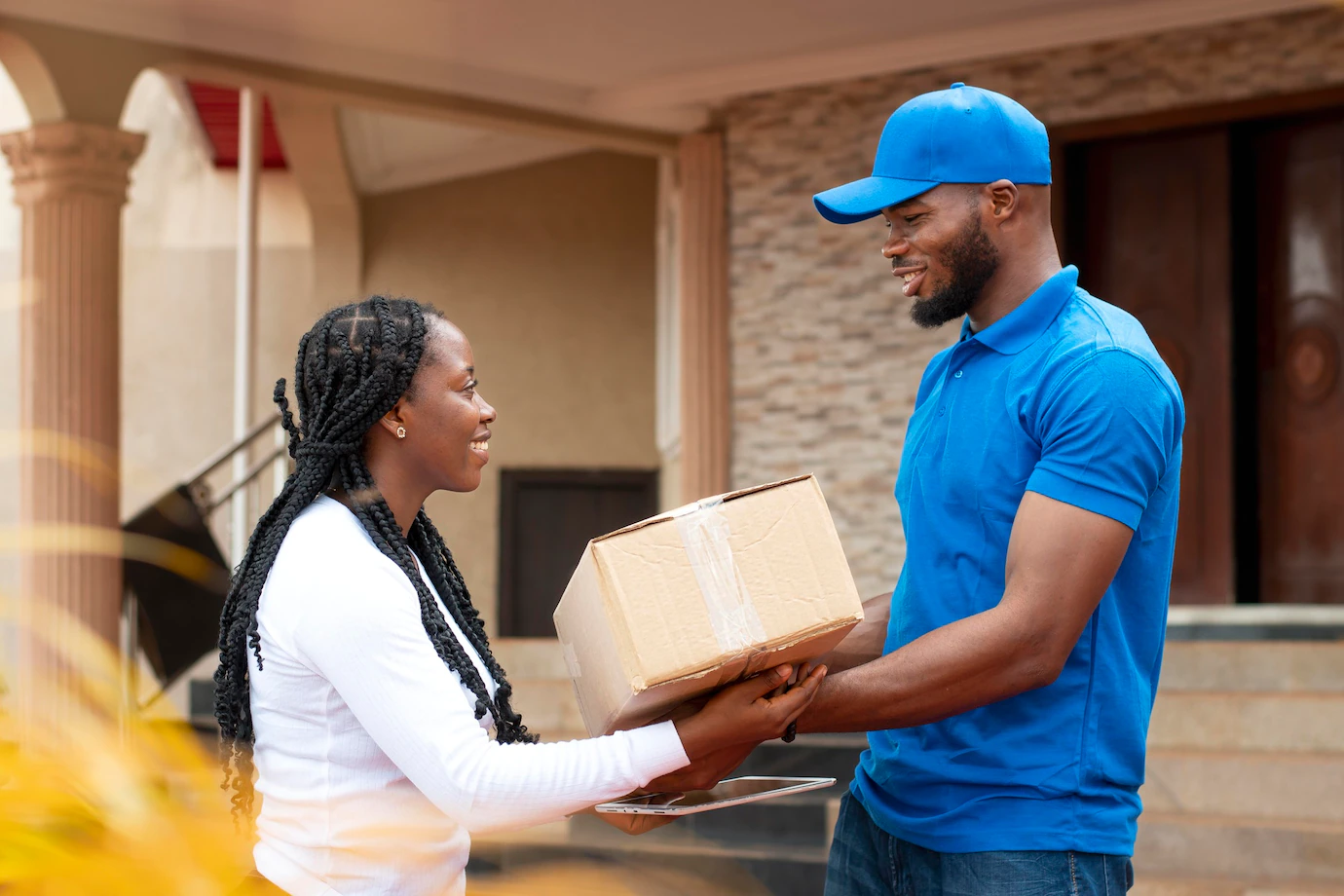 Close Up Delivery Person Giving Parcel Client 23 2149095900