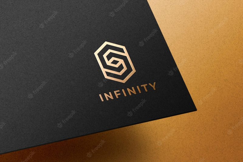 Embossed golden logo mockup Free Psd