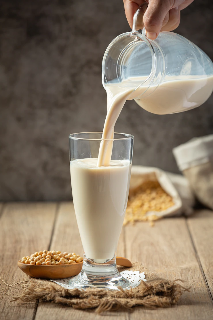 Soy milk, soy food and beverage products food nutrition concept. Free Photo