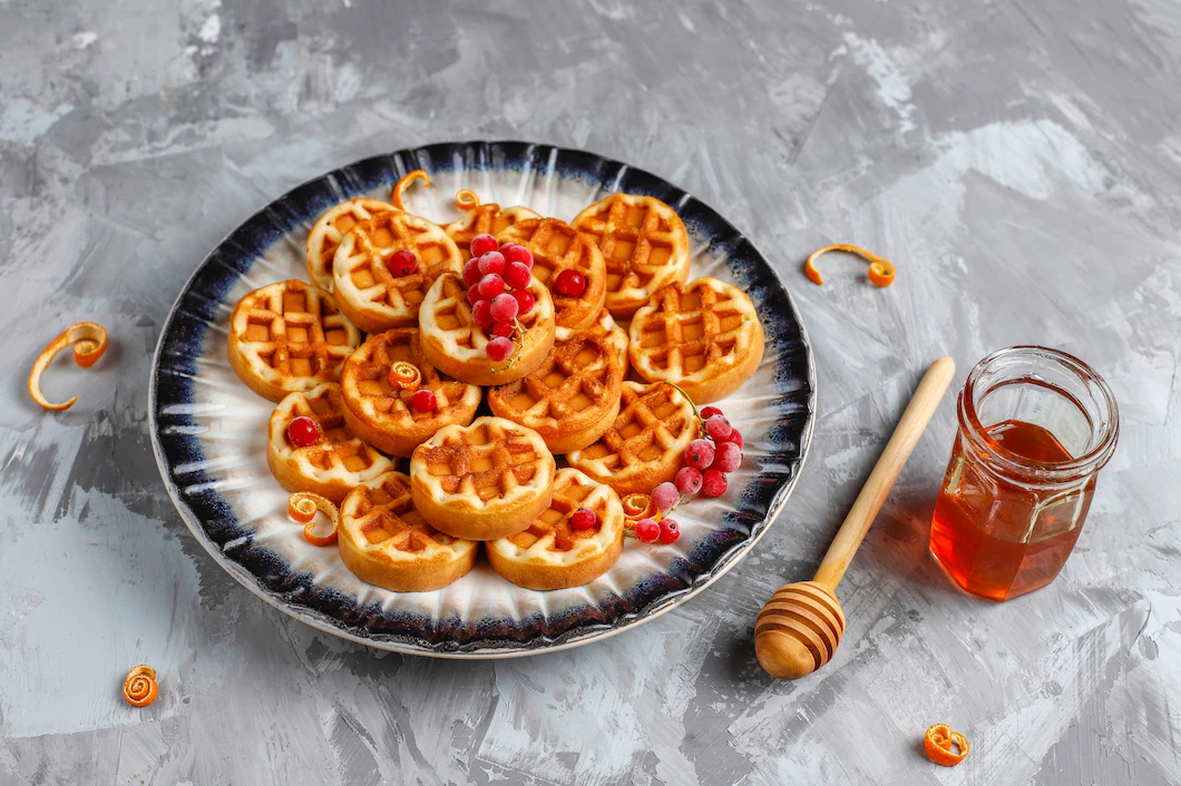 Traditional Belgian Waffles With Honey Frozen Berries 114579 85286