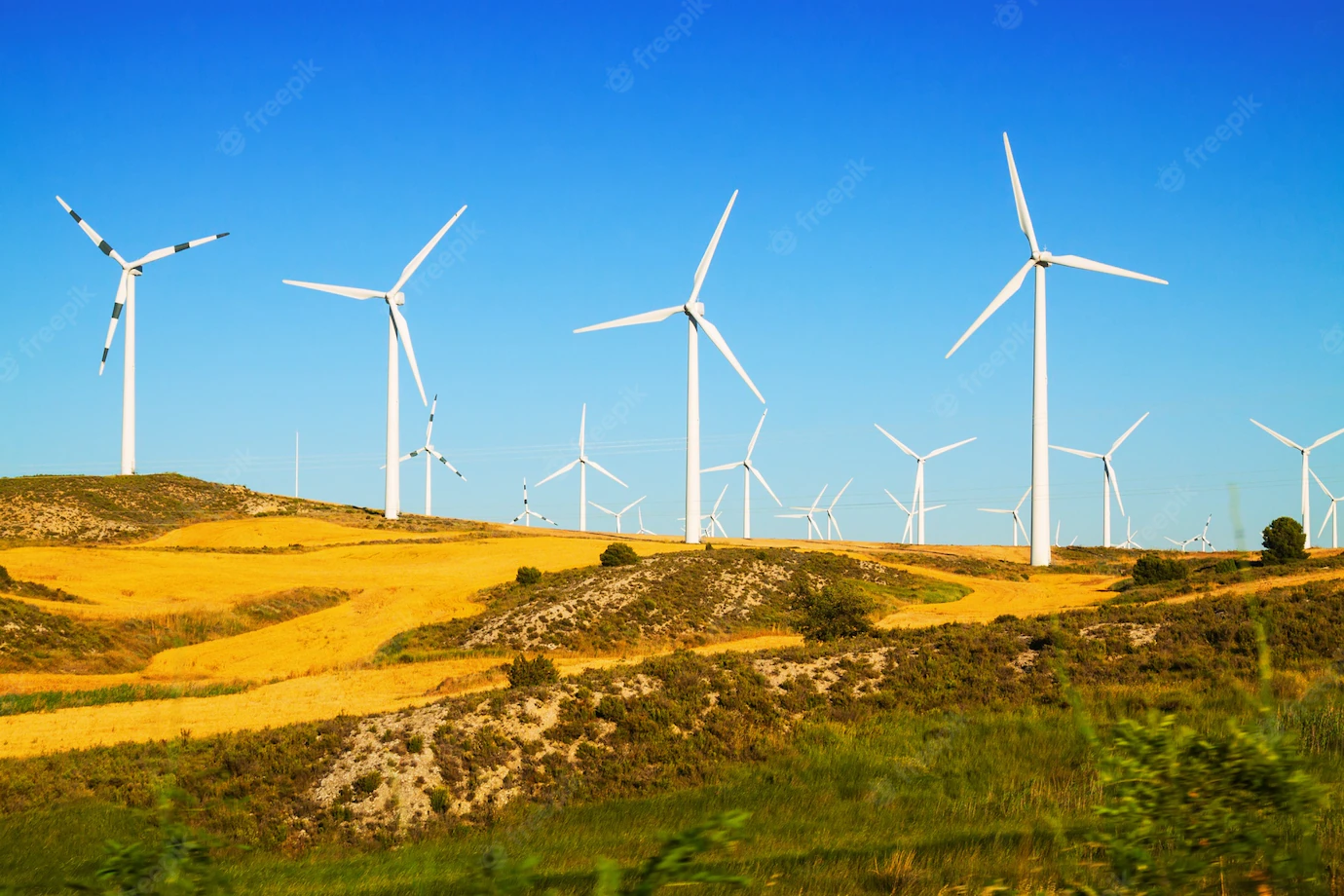 Wind Farm Farmland 1398 3262