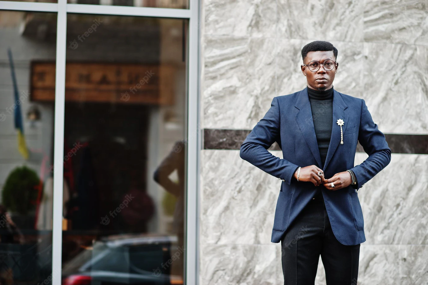 Amazingly Looking African American Man Wear Blue Blazer With Brooch Black Turtleneck Glasses Posed Street Fashionable Black Guy 627829 2102