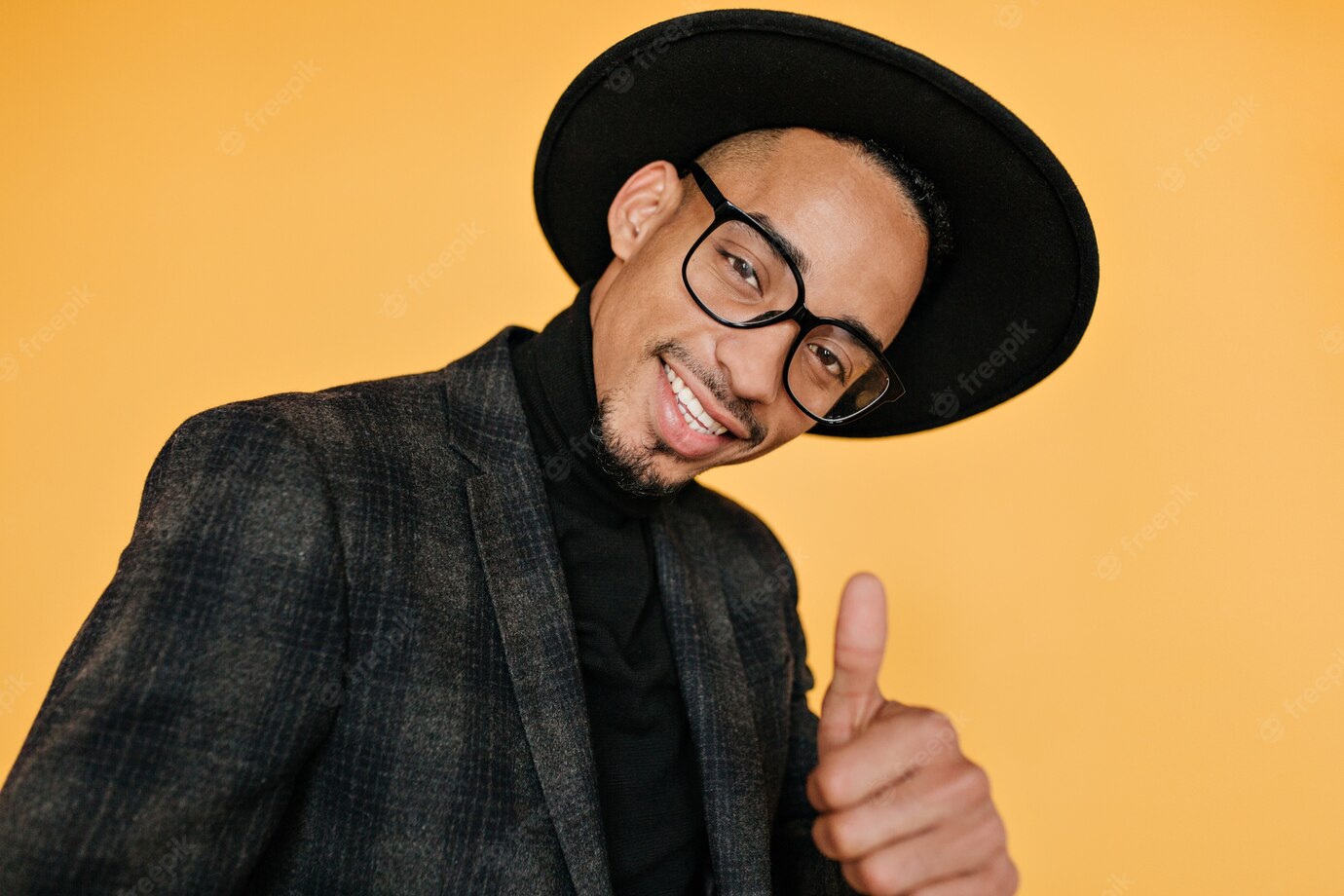 Close Up Portrait Handsome Black Man With Charming Smile Well Dressed African Guy Wears Hat Jacket 197531 21945