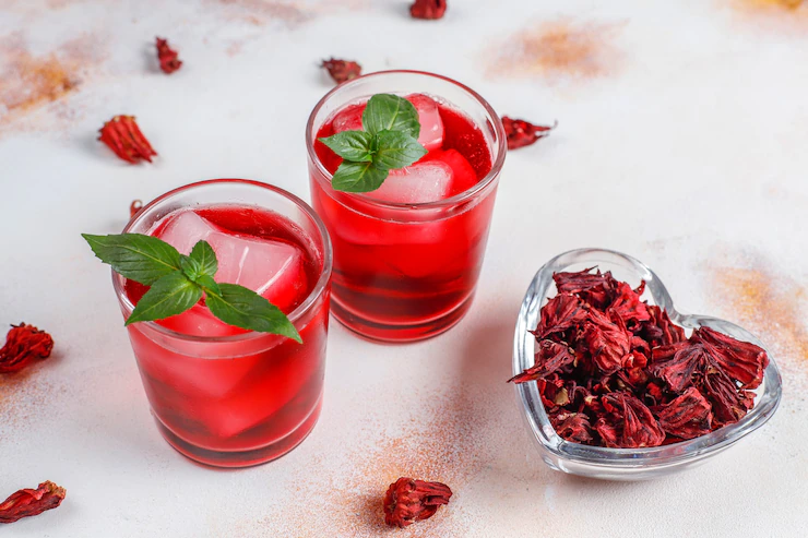 Cold Brew Hibiscus Tea With Ice Basil Leaves 114579 20503