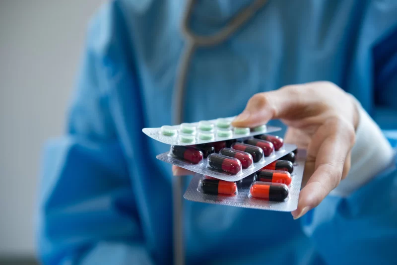 Doctor give you medicines Free Photo Doctor give you medicines Free Photo