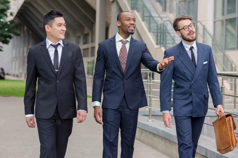 Portrait of multi ethnic business team Free Photo