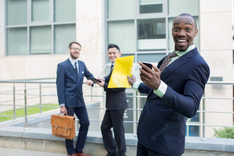 Portrait of multi ethnic business team Free Photo