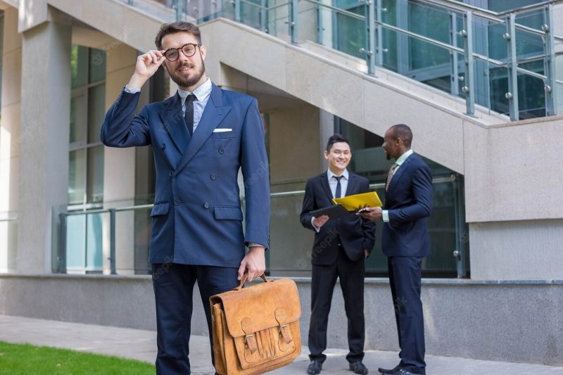 Portrait of multi ethnic business team Free Photo