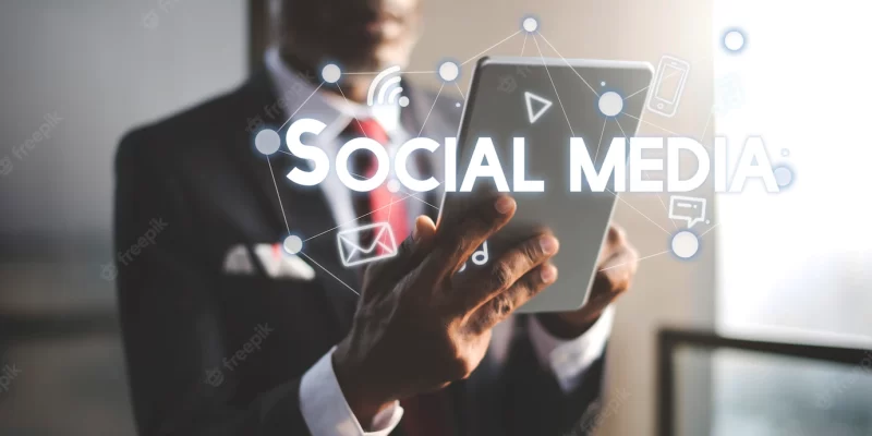 Social media connection graphics concept Free Photo