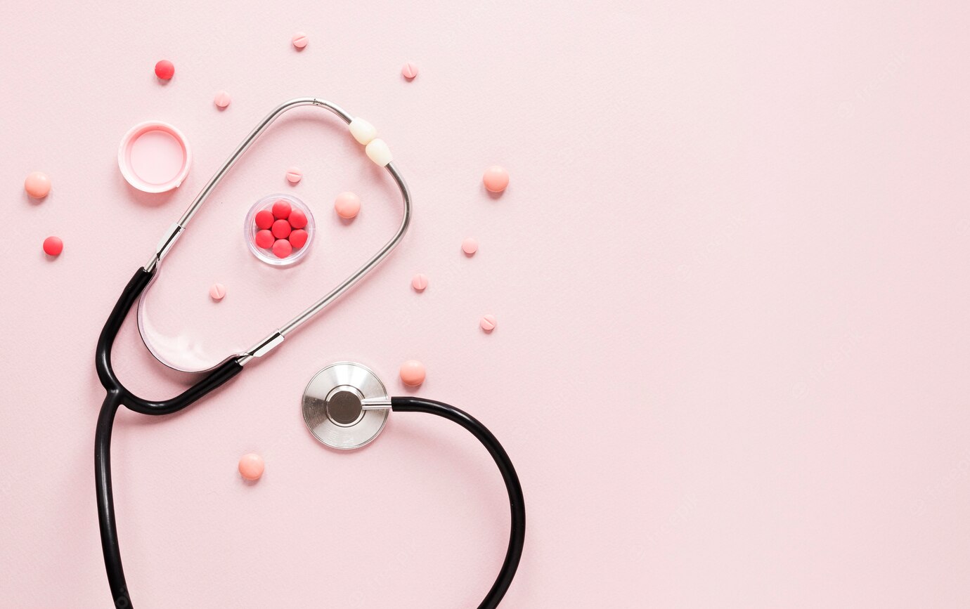 Top View Professional Stethoscope With Pills Table 23 2148430024