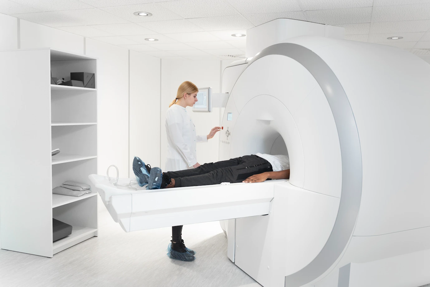 Young Doctor Pressing Ct Scan Buttons 23 2149341515